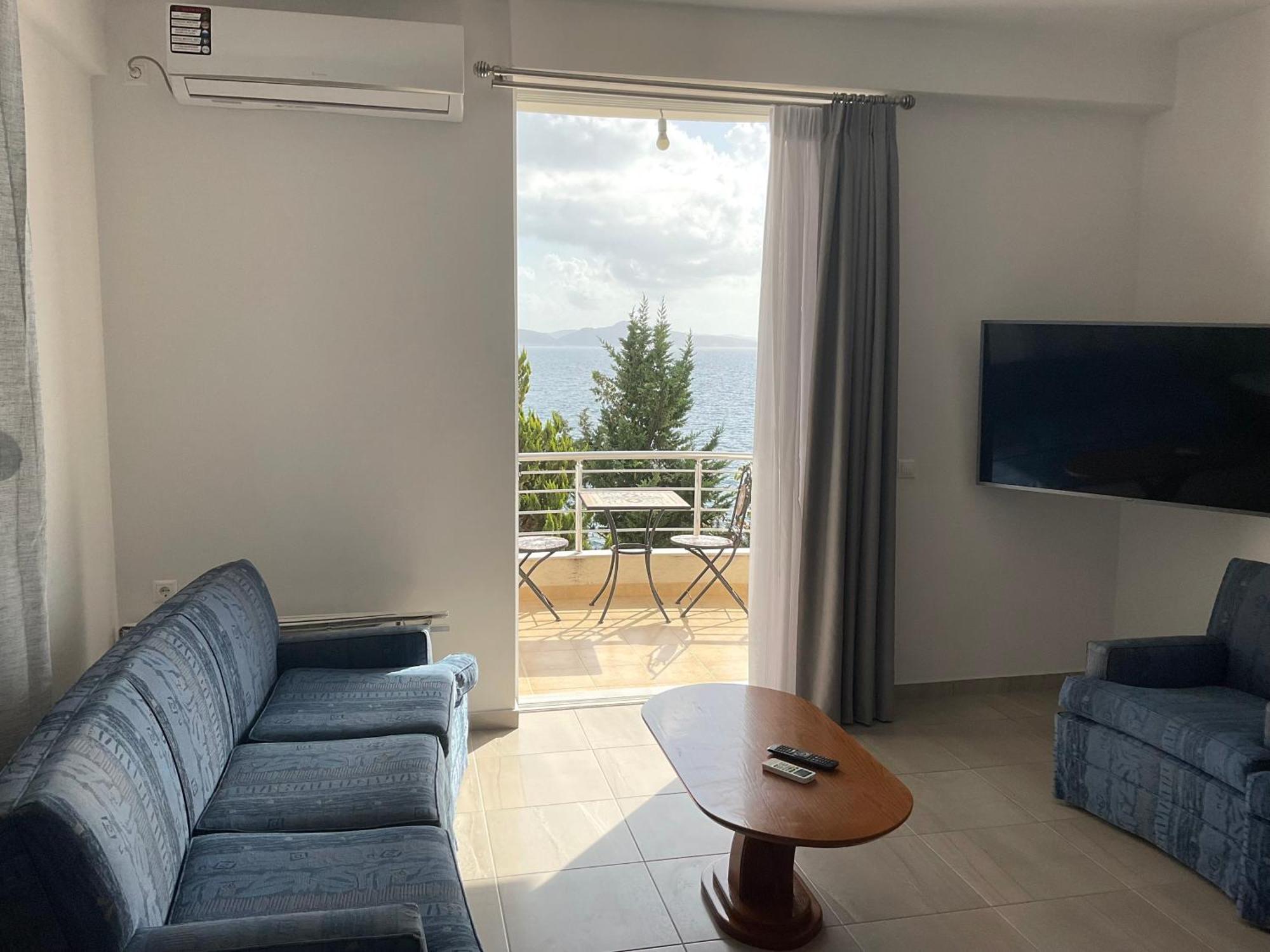 Mojito Beach Apartments With Free Parking Sarandë Eksteriør billede