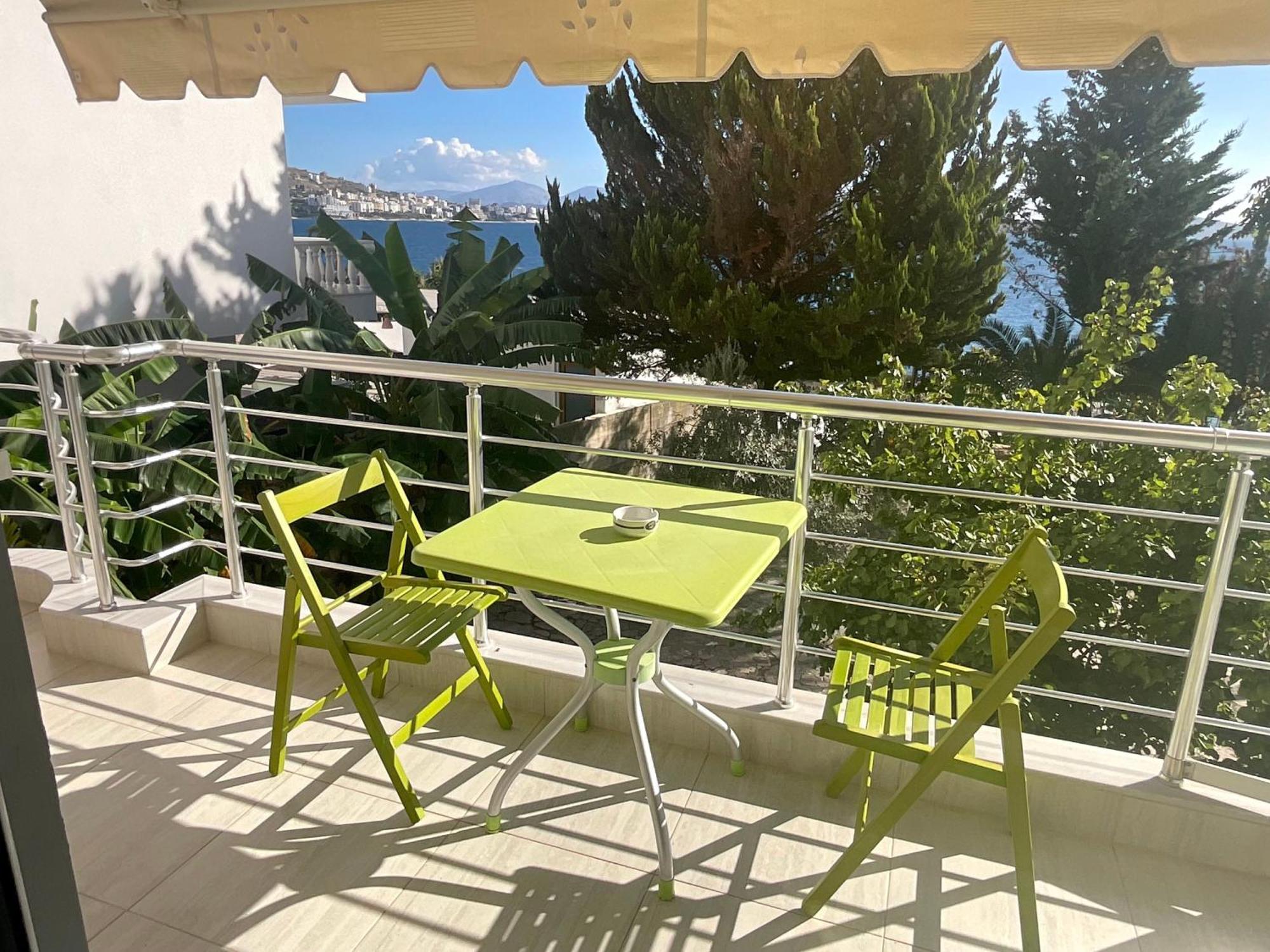 Mojito Beach Apartments With Free Parking Sarandë Eksteriør billede