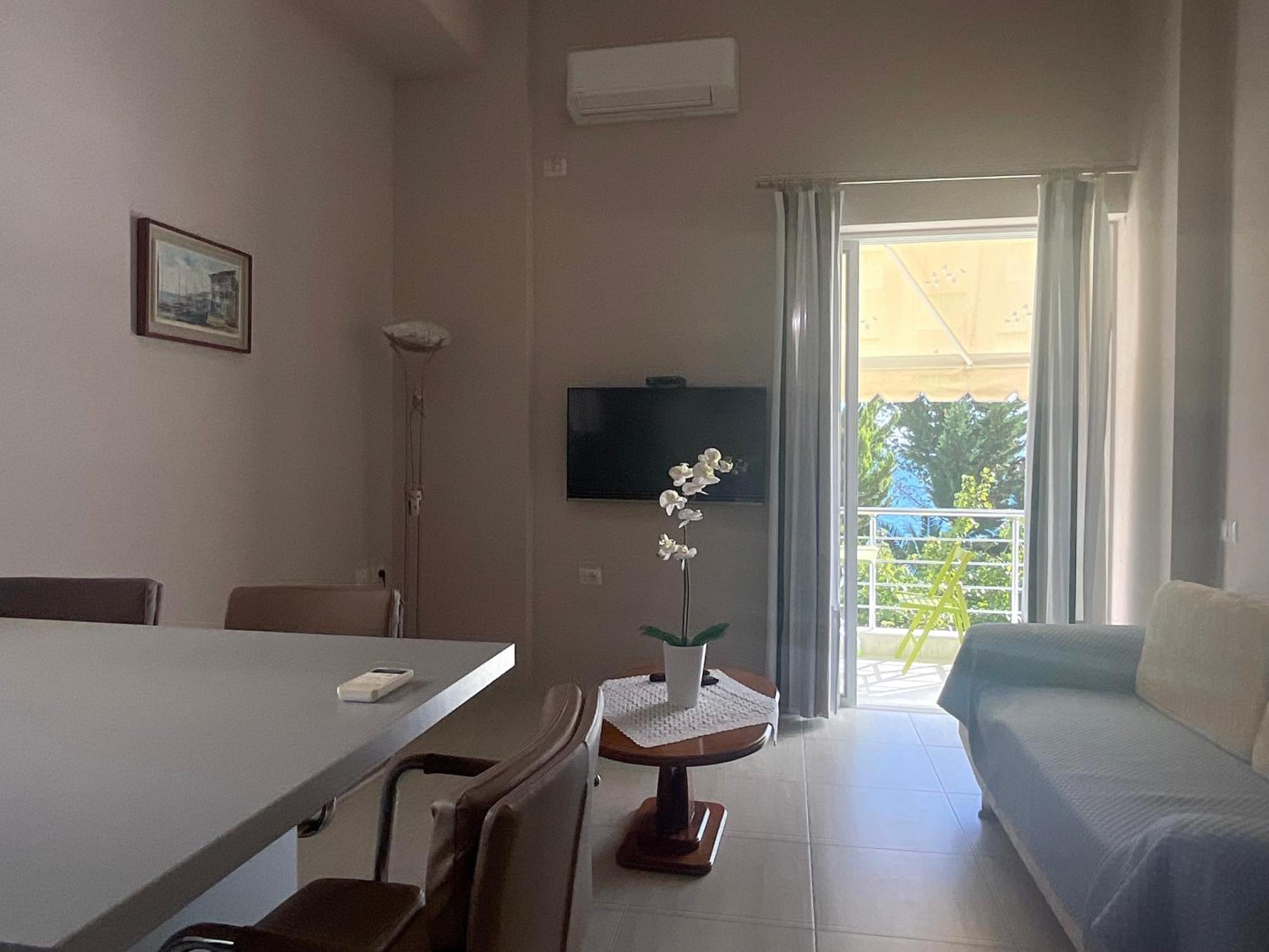 Mojito Beach Apartments With Free Parking Sarandë Eksteriør billede
