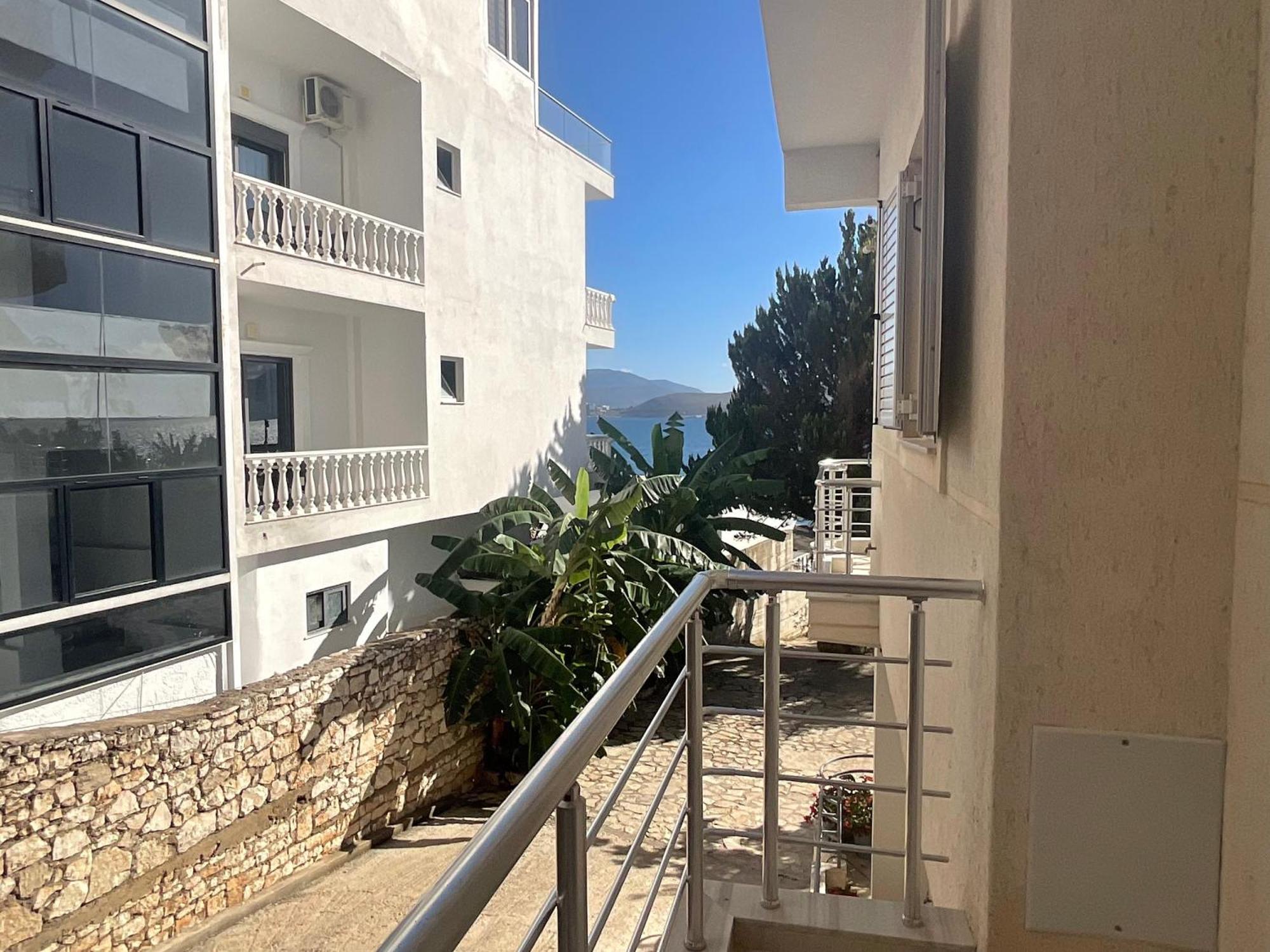 Mojito Beach Apartments With Free Parking Sarandë Eksteriør billede